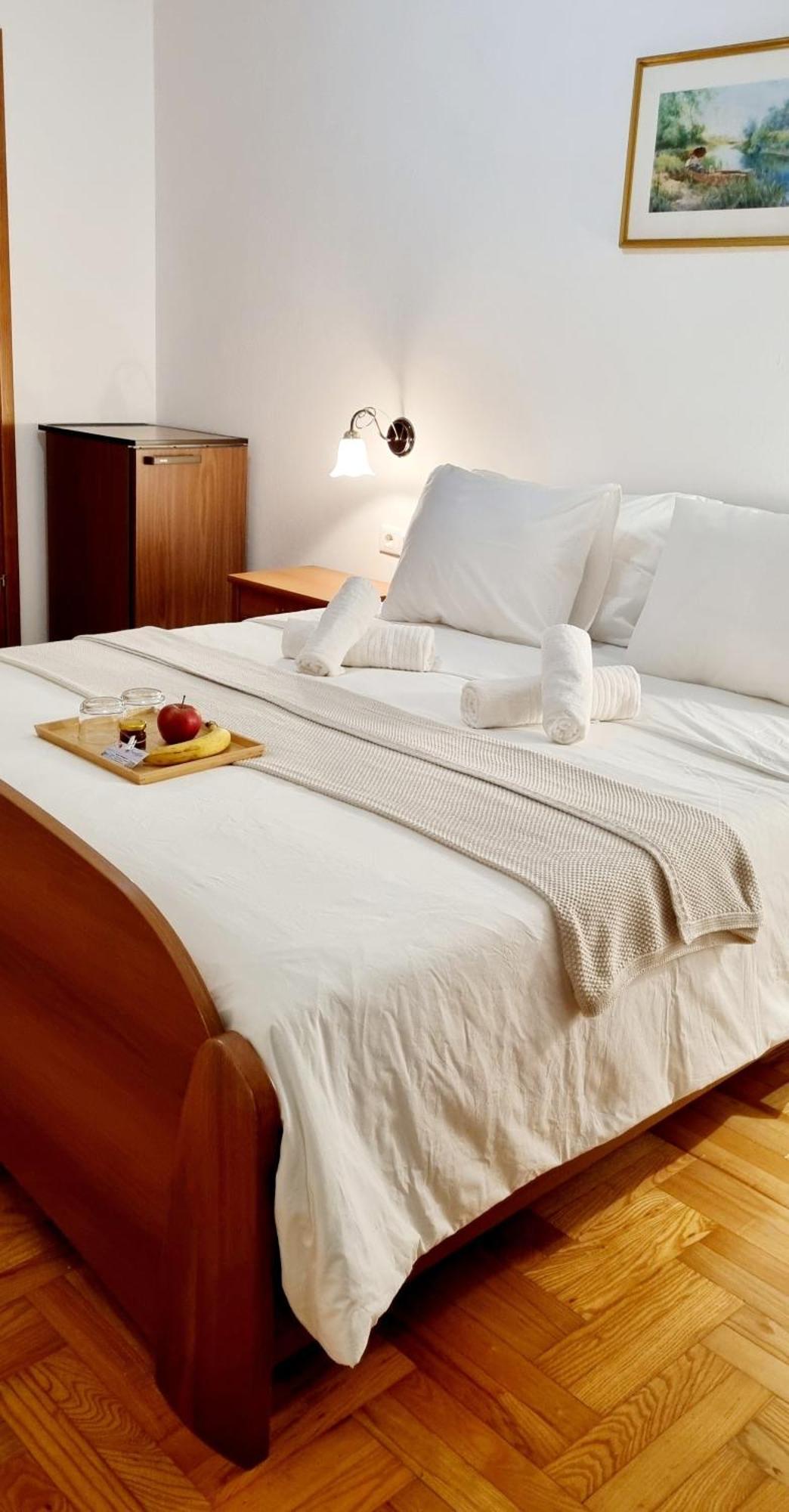 Nadija Rooms Funtana Ngoại thất bức ảnh