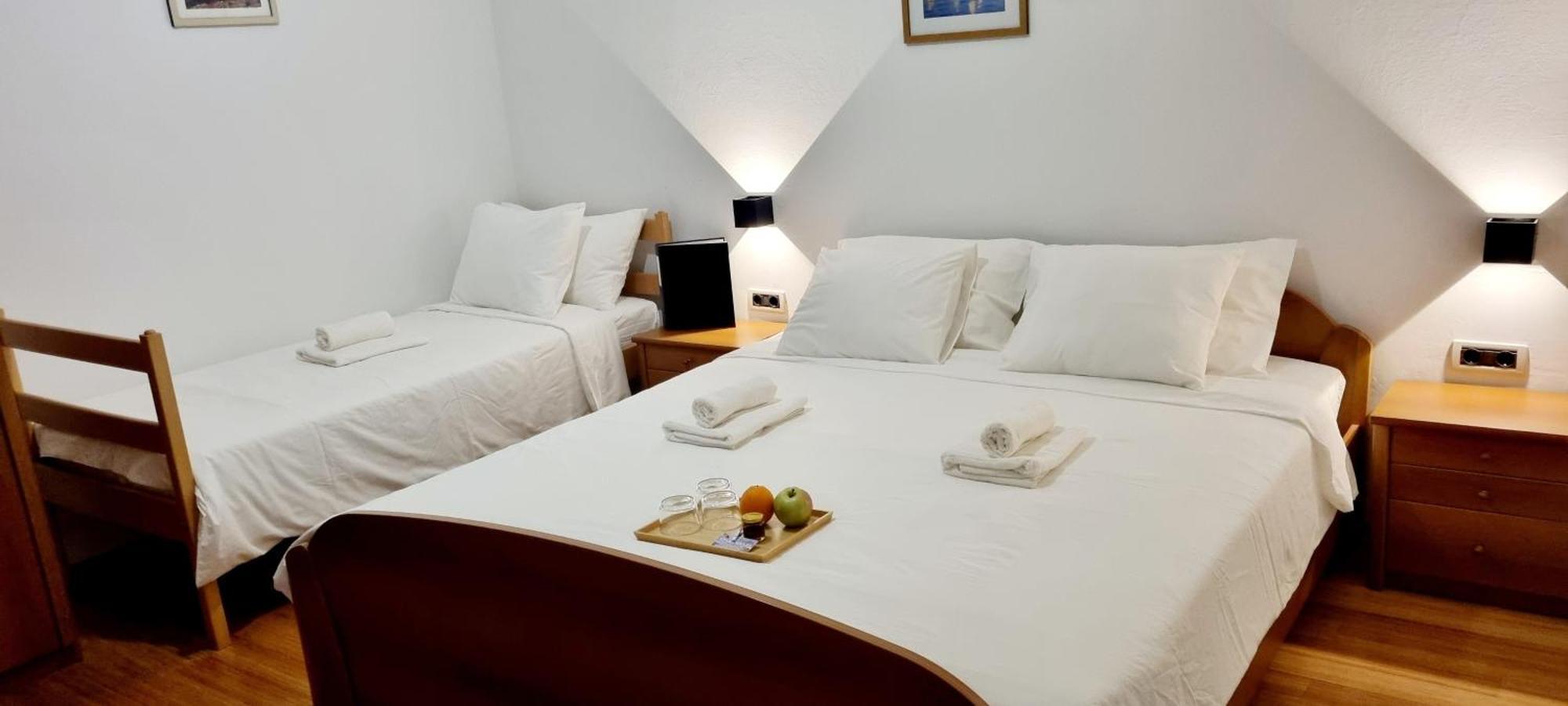 Nadija Rooms Funtana Ngoại thất bức ảnh